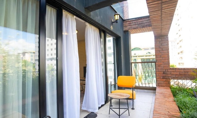 Kilimani Apartamento | Zarafa Suites