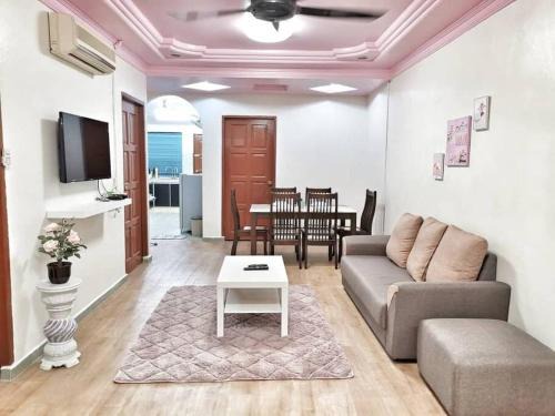 Taman Mawar Casa | Zaref Homestay Pasir Gudang @ Taman Mawar