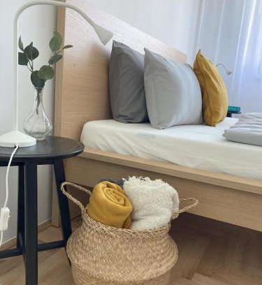 Erzsebetfalva Apartamento | Zazie Apartment with free parking