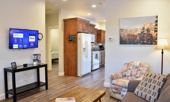 La Verkin Casa | ZC4 Pet Friendly Home Near Zion