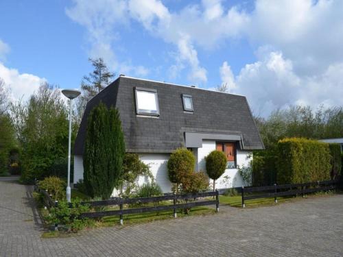 Breskens Casa | Zeeland Home with Fireplace