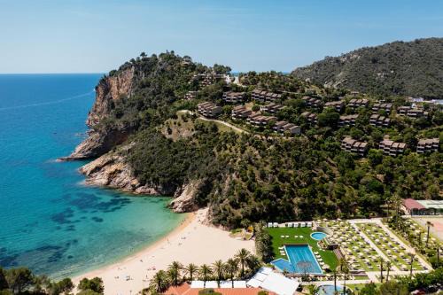 La Pola I Giverola Complejo | Zel Costa Brava