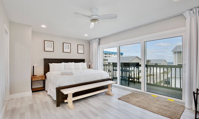 New Smyrna Beach Casa | ZEN BEACH RETREAT OCEAN VIEW TOWNHOUSE