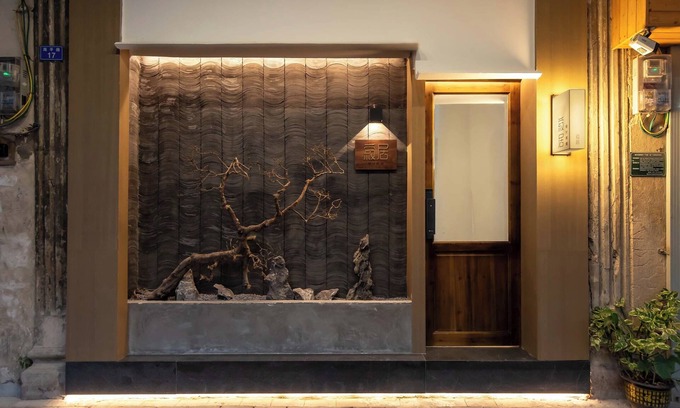 Jinping Qu Hotel | Zen Den Design
