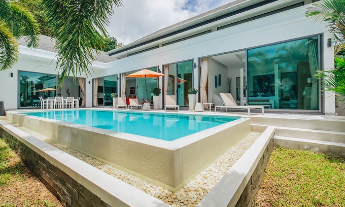 Ban Saiyuan Villa | Zen Pool Villa in rawai