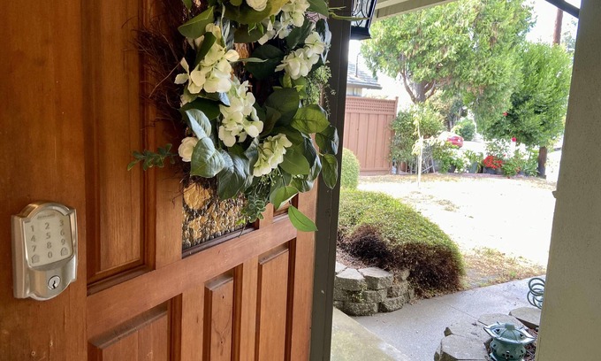 Fremont Casa | Zen Serenity! Spacious Stylish Updated near Tesla