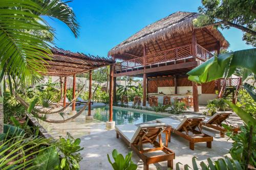 Centro de la ciudad de Tulum Hotel | Zenses Wellness and Yoga Resort - Adults Only