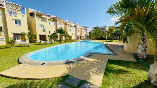 Grand Gaube Casa | Zephyr House Ocean Breeze with Pool
