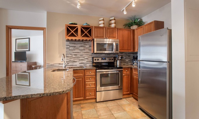 Winter Park Condominio | Zephyr Mountain Lodge, Condo | Remodeled w/ Ski Slope View (Select-Rated Condo 1509)
