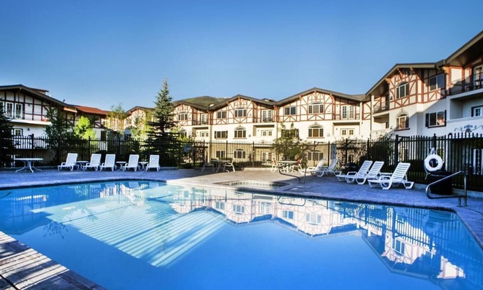Midway Chalet De Esquí | Zermatt Resort Chalet for Groups & Families