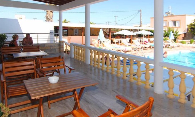 Kefalos Hotel | Zeus