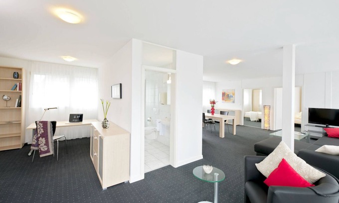 Cham Apartamento | ZG Enzian - Zugersee HITrental Apartment