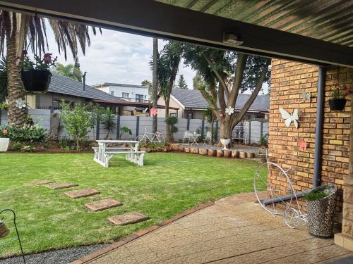 Boksburg Casa | Zhantique Guest House 2- Unit 6