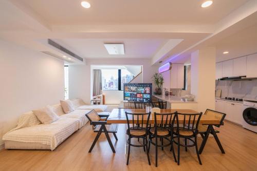 Shanghai Apartamento | ZHome-Gingkgo Garden-Four bedrooms duplex