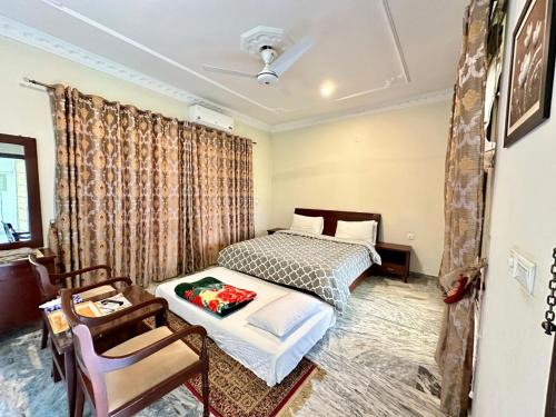 Islamabad Cama Y Desayuno | Ziel Hotels & Guest House Islamabad Near US Embassy & VFS Global