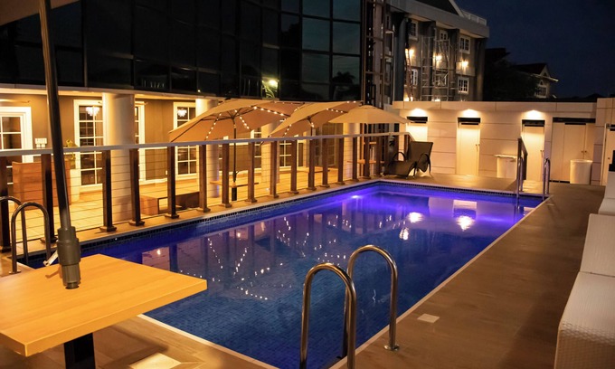 Accra Hotel | Zimansky Hotel