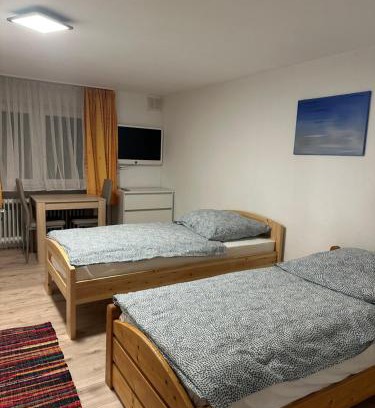 Gemarkung Schomberg Apartamento | Zimmer mit eigener Dusche & WC , beim Stausee