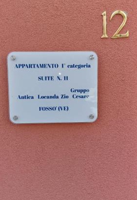 Historic Centre Apartamento | Zio Cesare Fossò 12