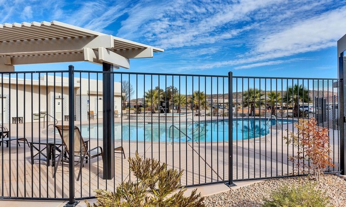 Washington Casa | Zion Experience 4 Bedroom Townhouse by RedAwning