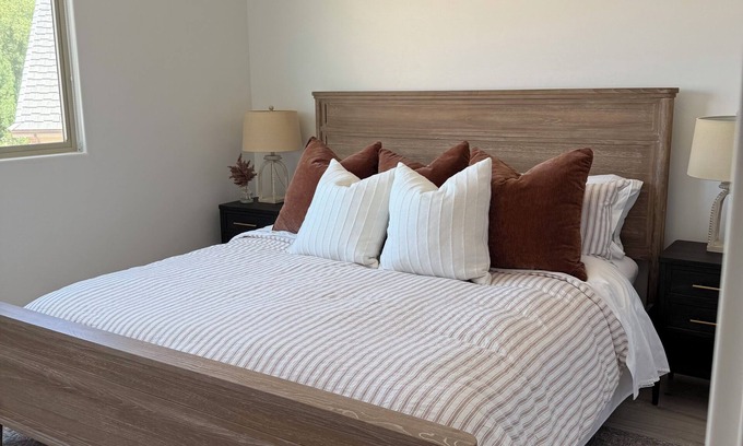 Hurricane Apartamento | Zion Getaway Casita - Stylish, Quiet & Convenient