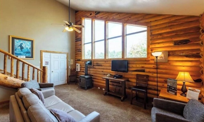 Zion National Park East Entrance Cabina | Zion Views- West Overlook Cabin+Resort Access