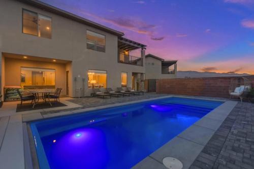 Hurricane Casa | Zion Village Private Poolside Home