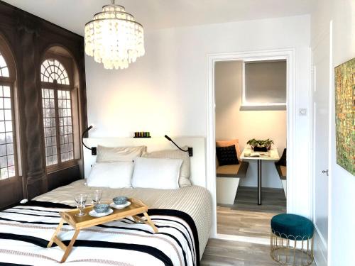 Stadhuis Apartamento | Zonnige frisse studio De Gouden Parel in hartje Middelburg
