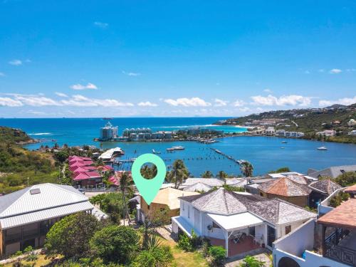 Oyster Pond Apartamento | ZouZou charming apartment with swimming pool