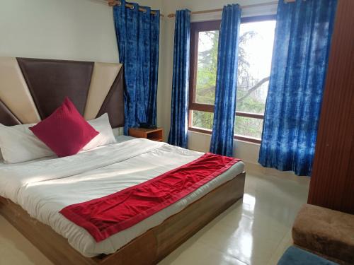 Shimla Hotel | zoz sm11