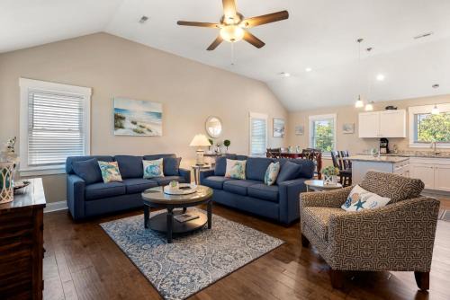Colington Casa | Zs Escape