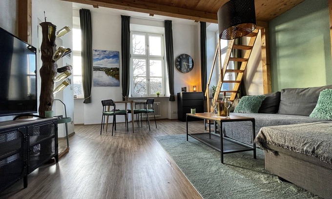 Mitte Apartamento | Zum Zollkran - Loft with free parking lot