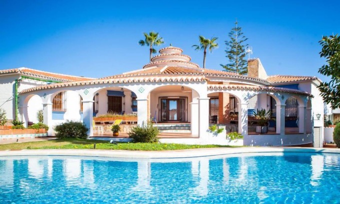 La Cala del Moral Casa | Zurbarán by the Sea by Interhome