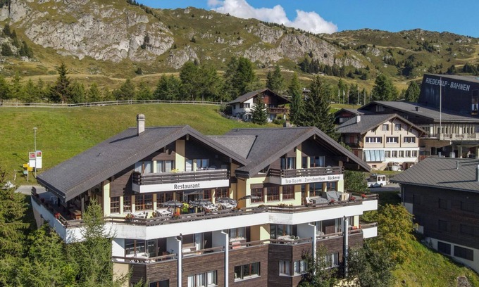 Riederalp Apartamento | Zurschmitten 8 2. UG Süd by Interhome