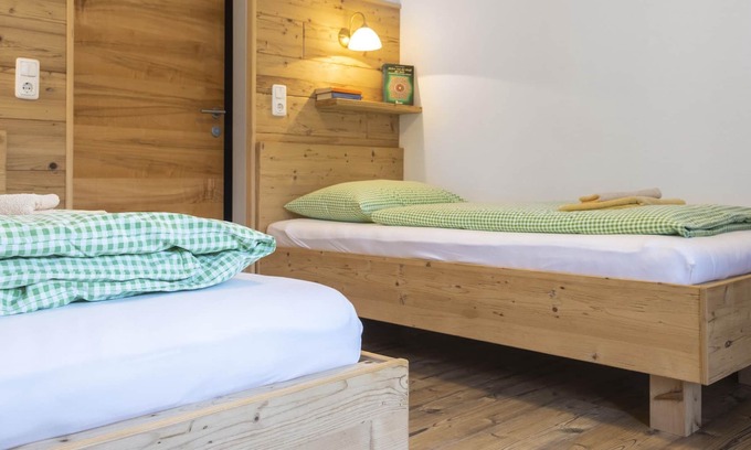 Au an der Donau Alquiler De RV | Zweibettzimmer - Camping & Pension Au an der Donau