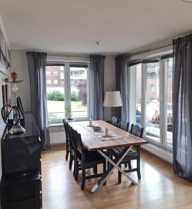 Lubeck City Centre Apartamento | Zwischen Drägerpark und dem Stadtpark