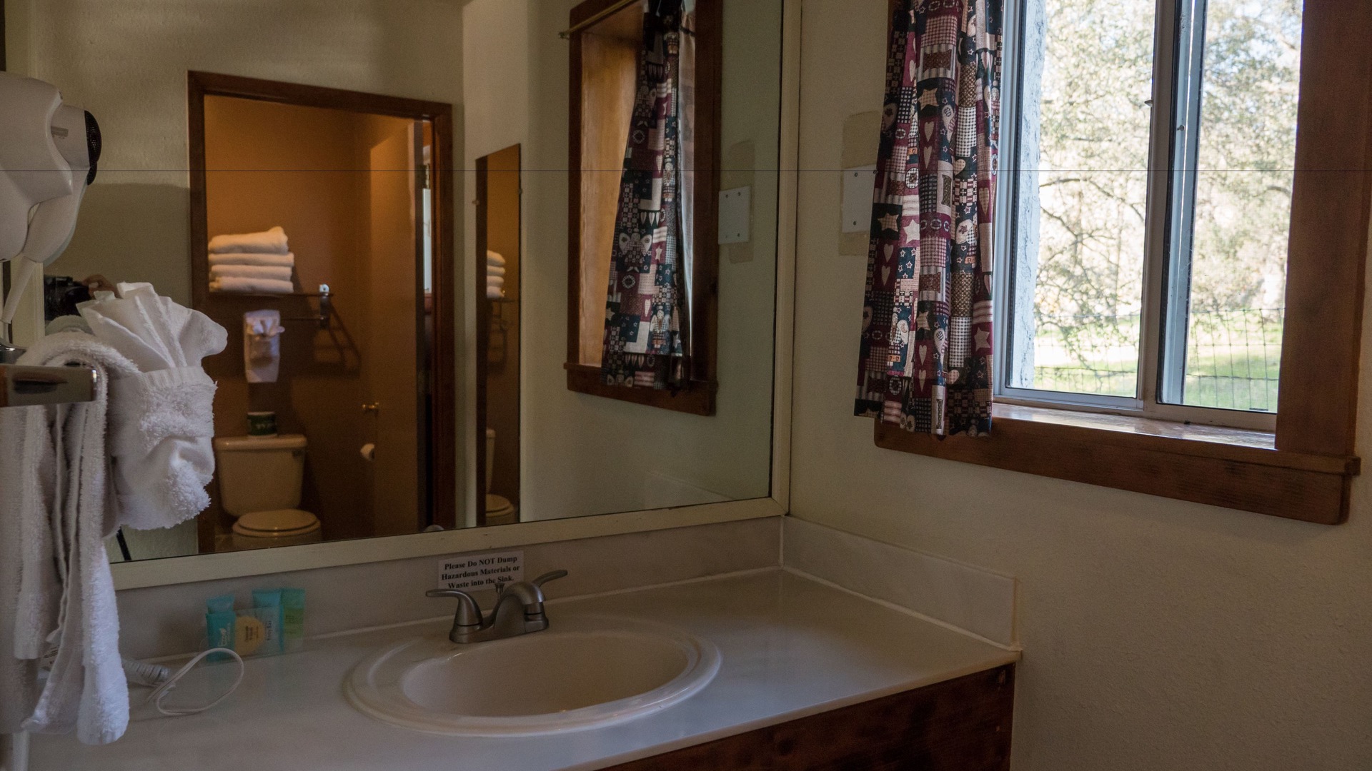 foto de Baño en Three Rivers