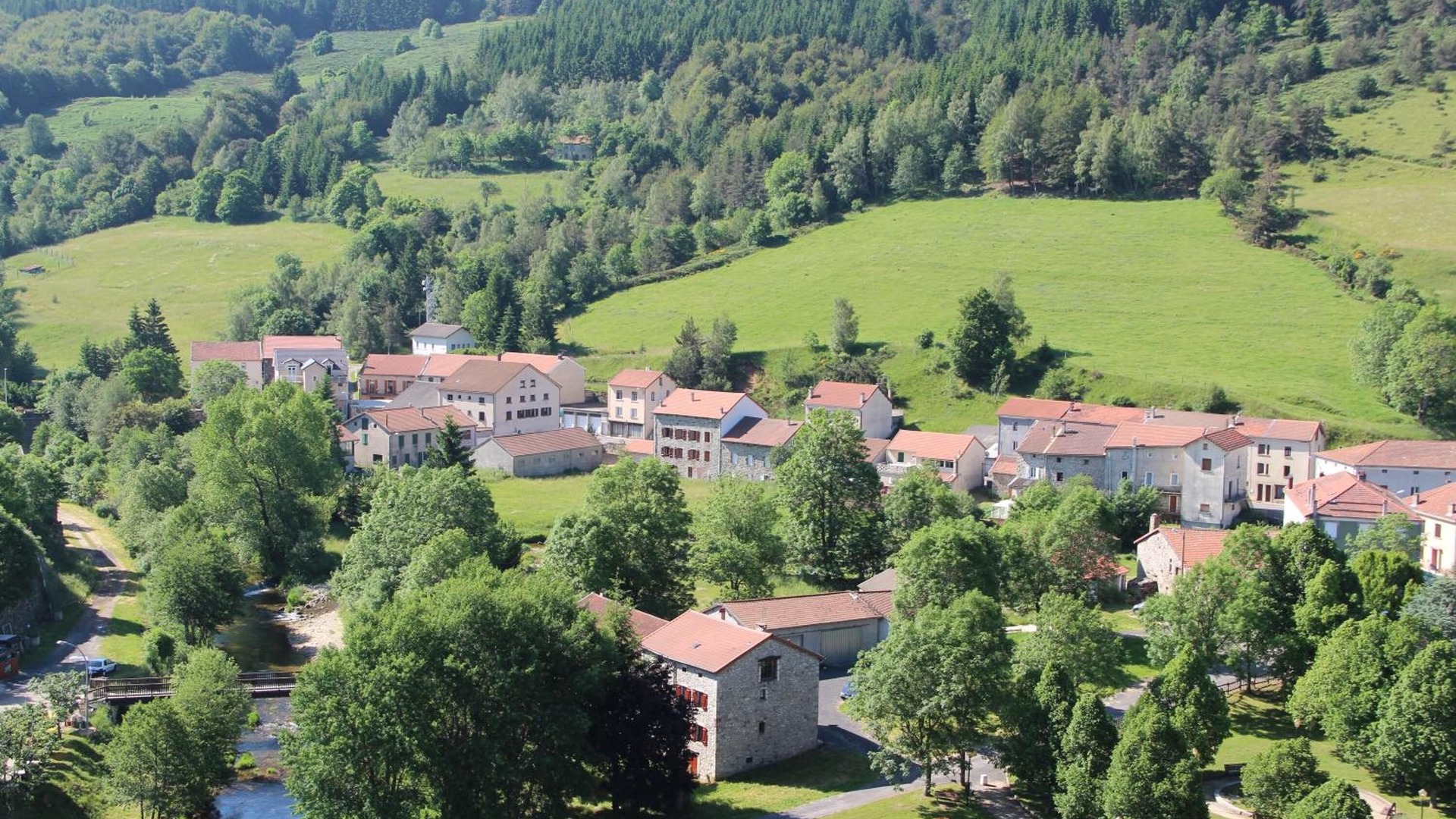 foto de Exterior en Saint-Cirgues-en-Montagne