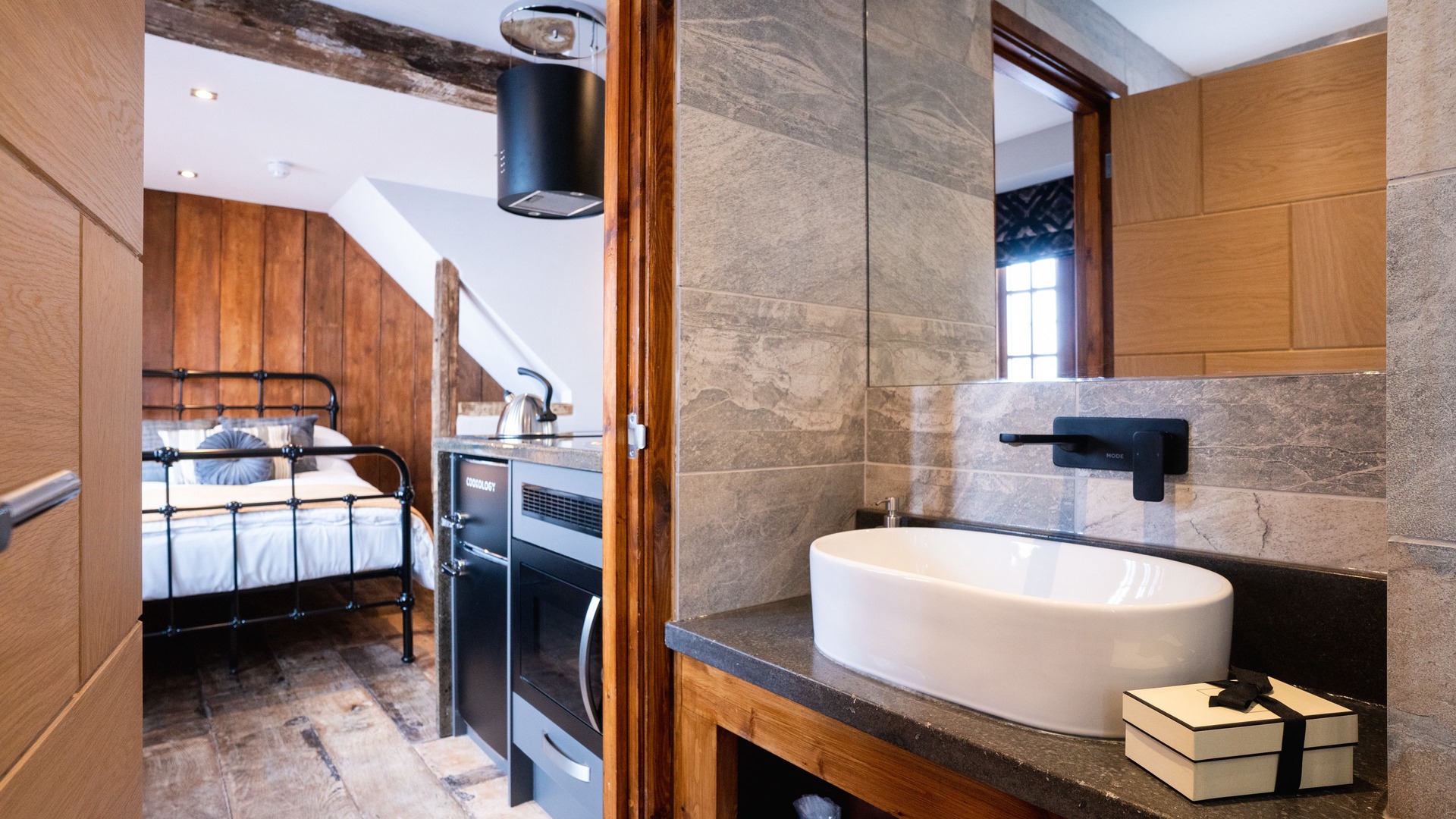 foto de Baño en Worcester