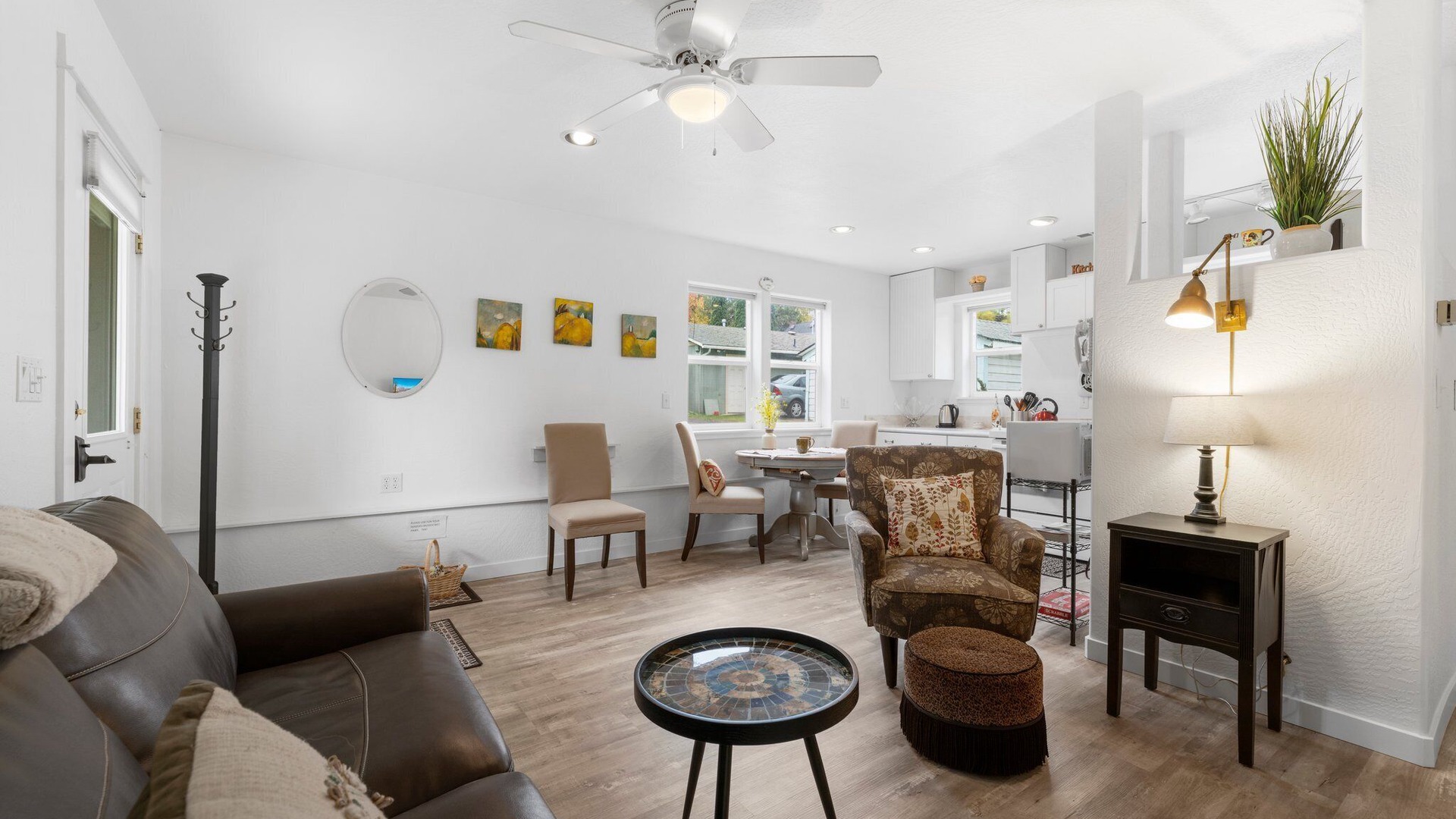 foto de Sala de estar en Ashland