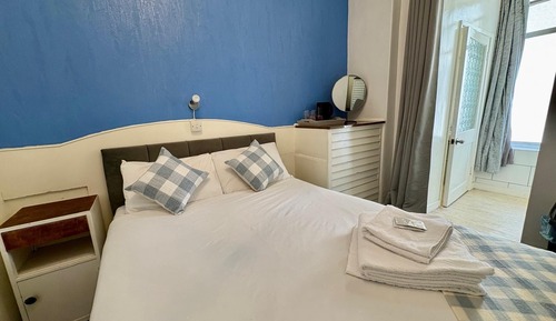 Habitación estándar doble, baño privado