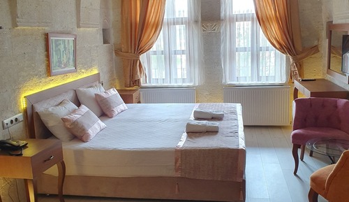 Habitación estándar con 1 cama doble o 2 individuales