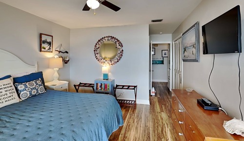 Apartamento, varias camas, balcón (Shore Enuff Bay - No Pets Allowed)