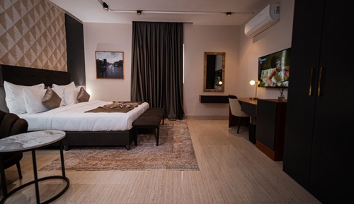 Suite estudio Royal