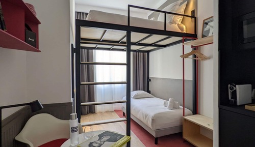 Habitación triple clásica