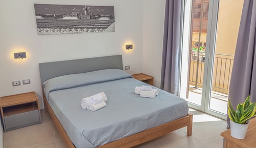 Habitación cuádruple básica, varias camas
