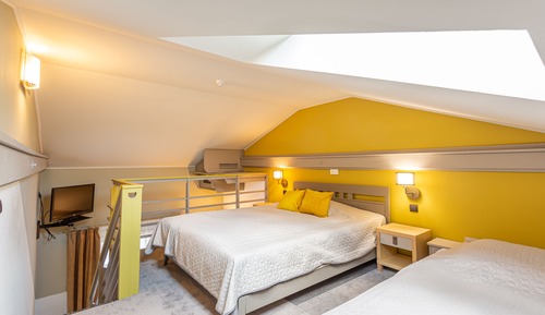 Habitación cuádruple estándar