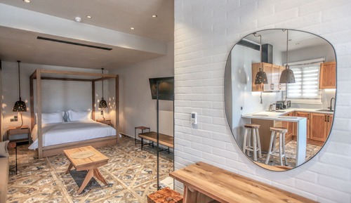 Suite Premium, bañera de hidromasaje, planta baja