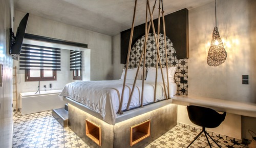 Suite Premium, 1 cama de matrimonio grande con sofá cama, bañera de hidromasaje, planta baja