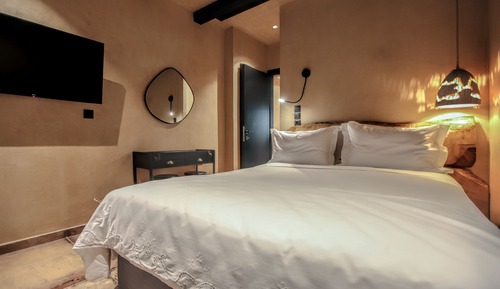 Suite Premium, 1 cama de matrimonio grande con sofá cama, vistas a la montaña