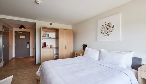 Habitación, 1 cama de matrimonio grande (Hearing Accessible)